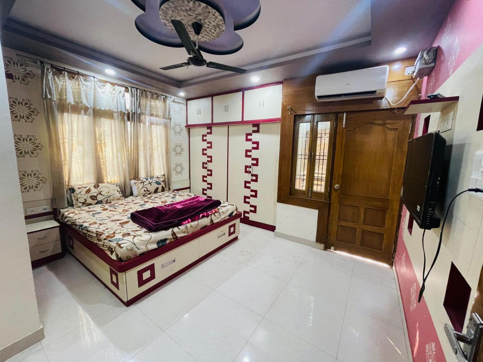 Himalaya Inn Guest House Varanasi Exterior photo