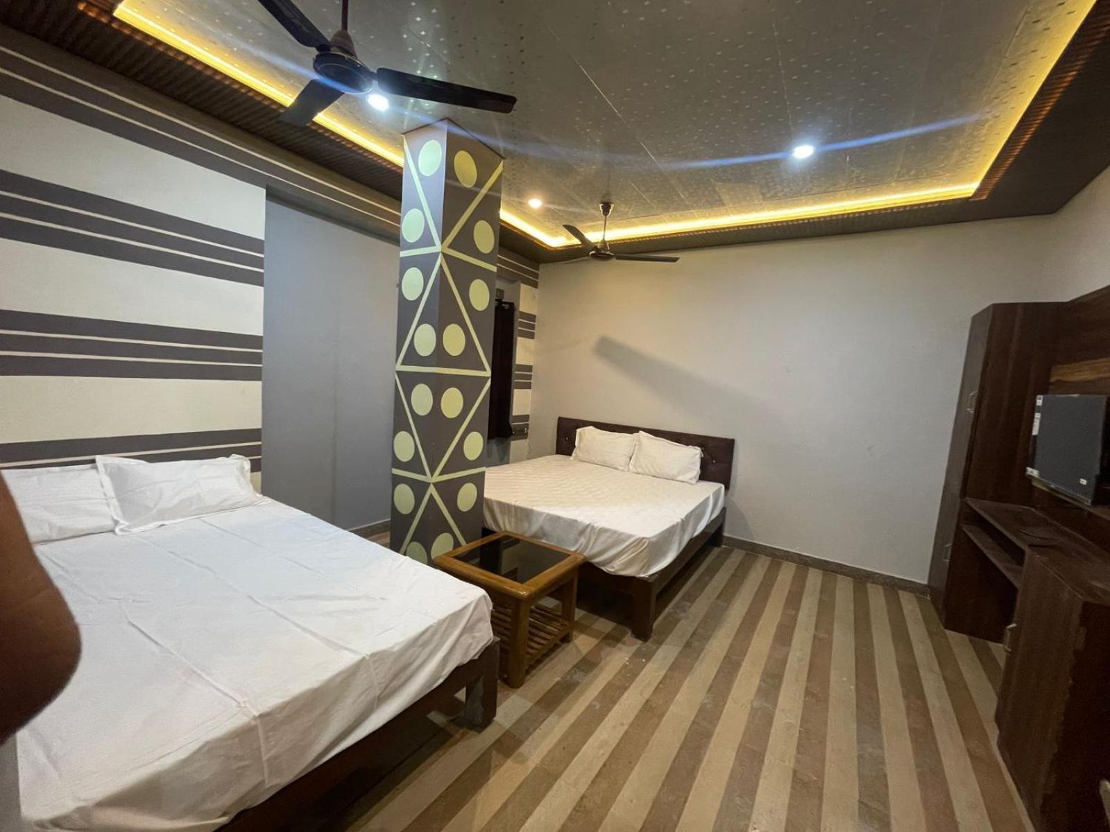 Himalaya Inn Guest House Varanasi Exterior photo